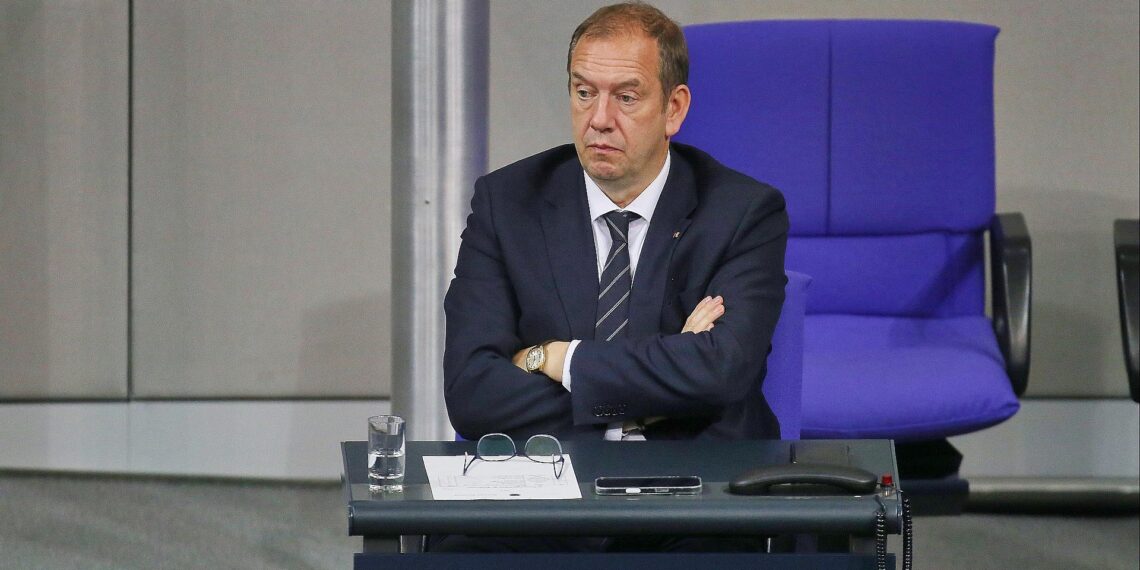 Wehrbeauftragter fordert schärfere Bundeswehr-Dienstaufsicht 1 Henning Otte (Archiv)