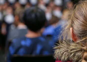 Kinder in einer Schule