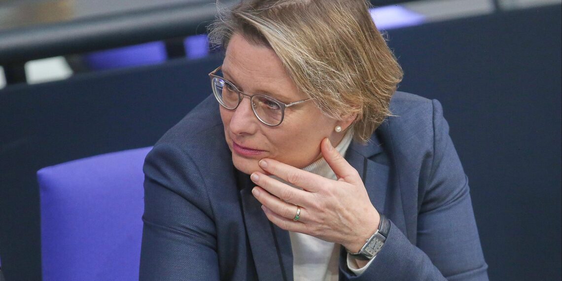 Grok: Hubig will gegen sexualisierte Deepfakes vorgehen 1 Stefanie Hubig (Archiv)