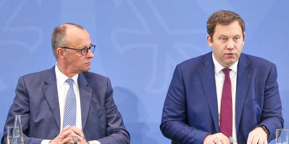 Bundesregierung macht sich keine Sorgen um Koalitionsfrieden 1 Friedrich Merz und Lars Klingbeil (Archiv)