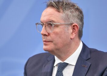 Schweitzer fordert von Bundesregierung Fokus auf Wirtschaft 2 Alexander Schweitzer (Archiv)