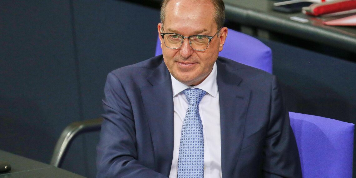 Scharfe Kritik aus SPD an Dobrindt im Streit um Integrationskurse 1 Alexander Dobrindt (Archiv)