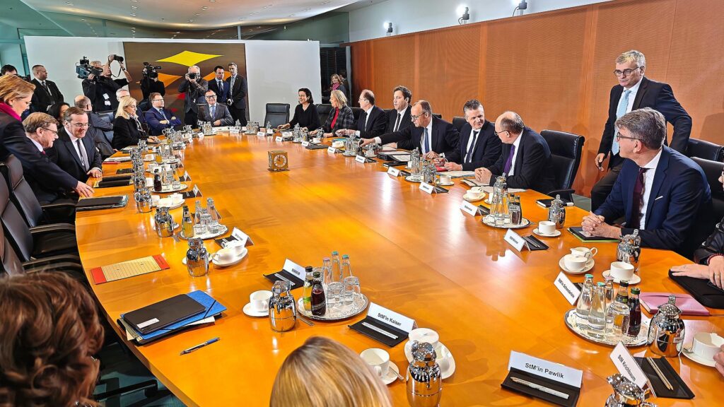 Kabinettssitzung (Archiv)