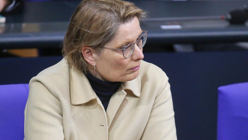 Hubig sieht zunächst keine Zuständigkeit bei Epstein-Akten 12 Stefanie Hubig (Archiv)