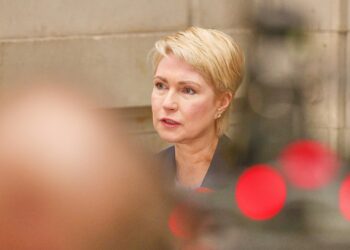 Schwesig: Privatisierung von Zahnarztkosten "völlig inakzeptabel" 2 Manuela Schwesig am 30.01.2026