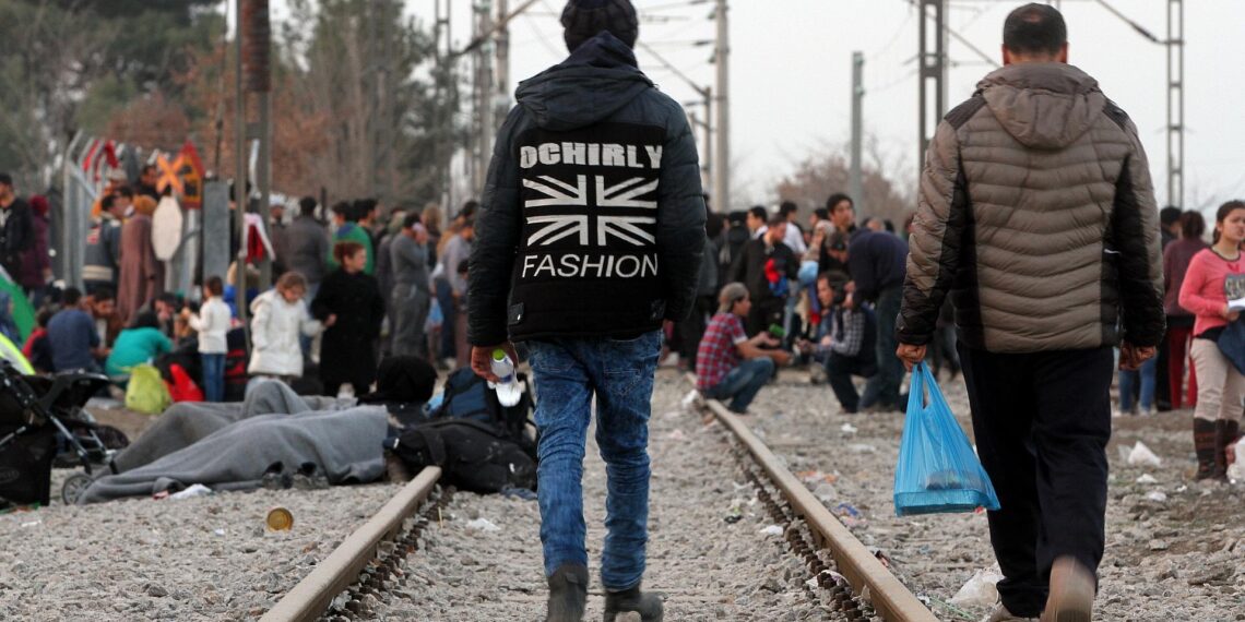 EKD kritisiert geplante GEAS-Reform scharf 1 Flüchtlinge auf der Balkanroute (Archiv)