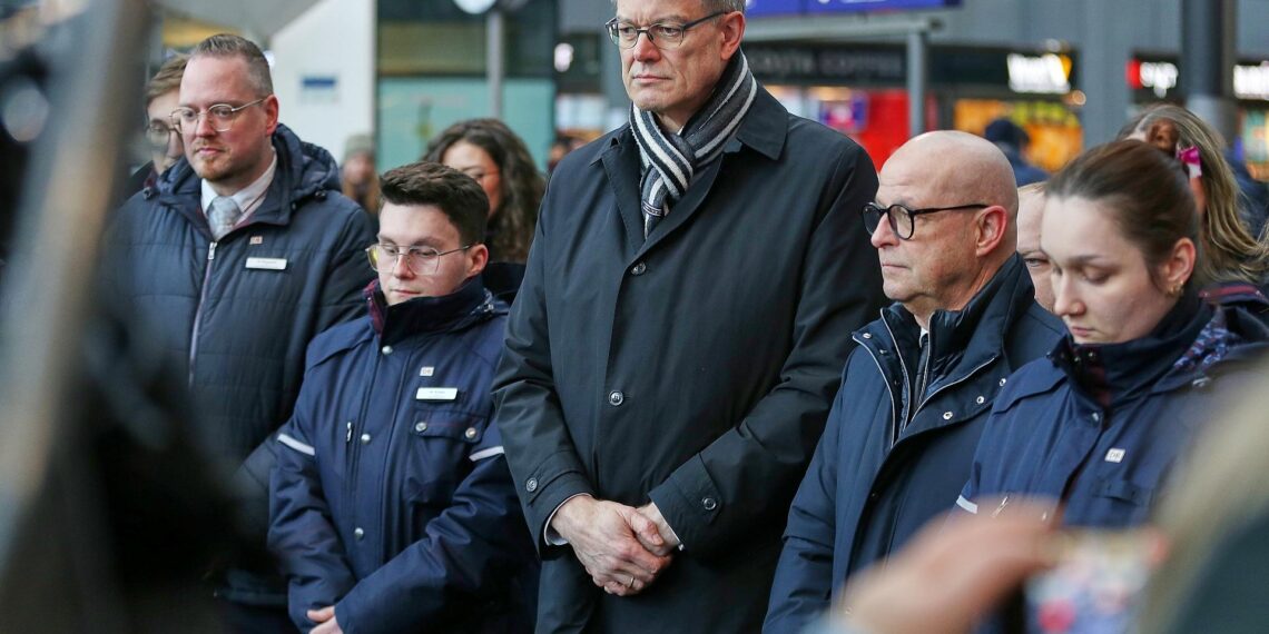 Schweigeminute nach Tod von Zugbegleiter am 04.02.2026