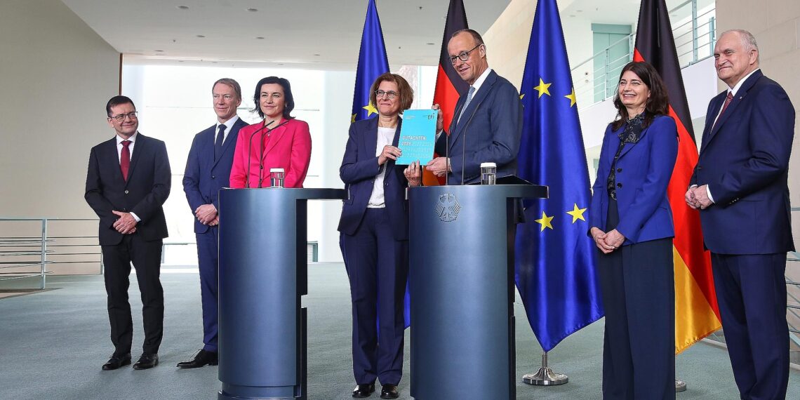 Übergabe EFI-Gutachten am 11.02.2026