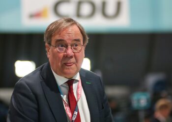 Laschet hegt keinen Groll wegen Söder-Witz an Aschermittwoch 2 Armin Laschet am 20.02.2026