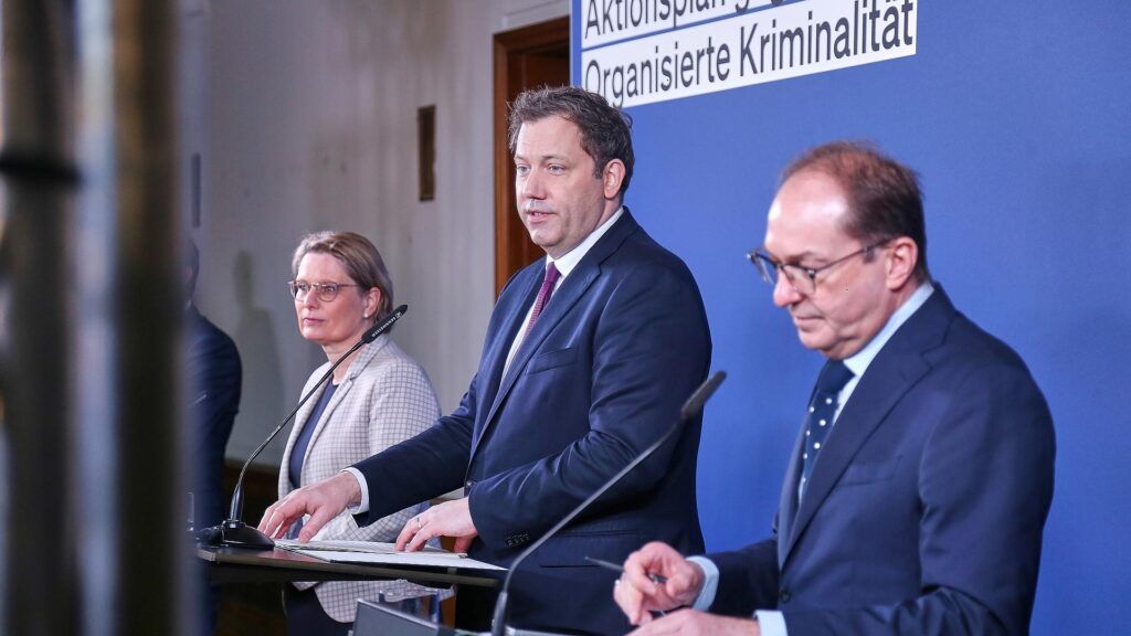 Vorstellung des gemeinsamen Aktionsplans gegen Organisierte Kriminalität am 25.02.2026