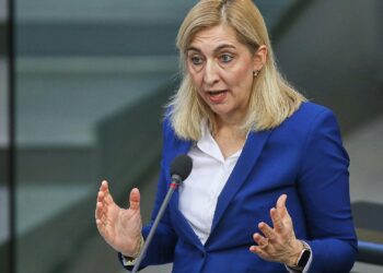 Nina Warken am 25.02.2026