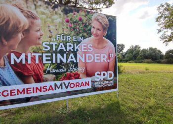Vorwurf der "strukturellen Selbstbedienung" gegen Nordost-SPD 2 SPD-Plakat zur Landtagswahl Mecklenburg-Vorpommern 2021 (Archiv)