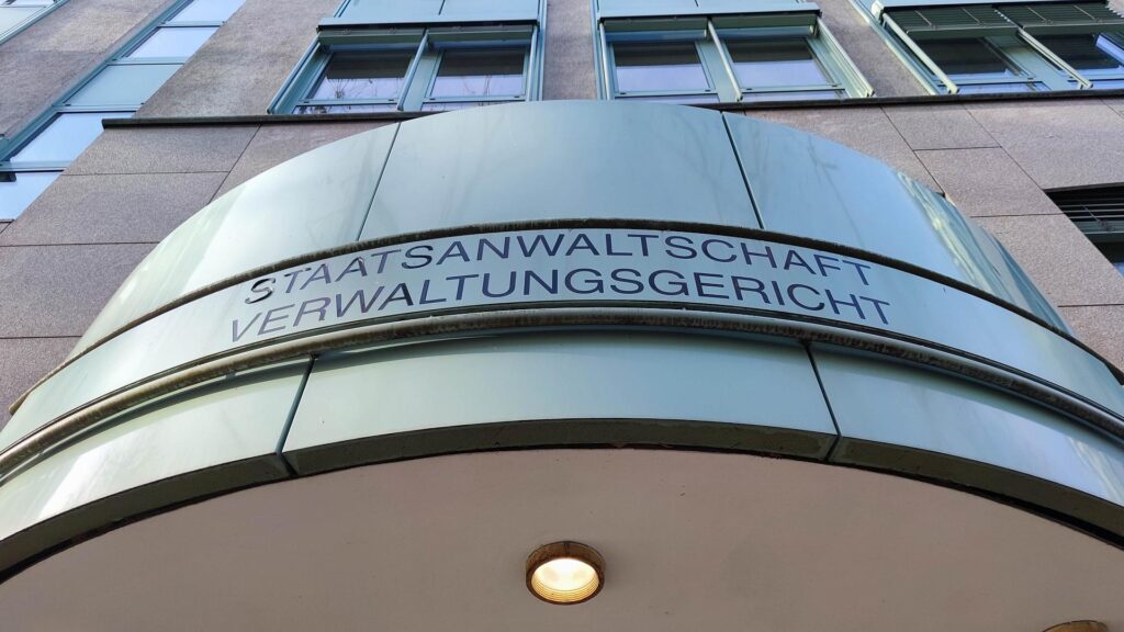 Staatsanwaltschaft und Verwaltungsgericht (Archiv)