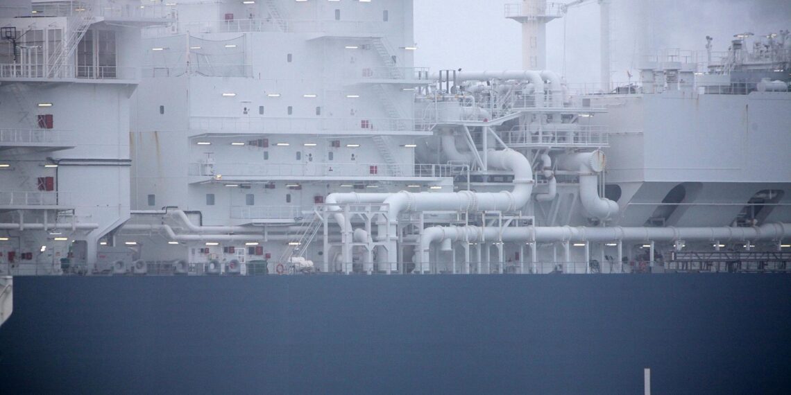 Schwimmendes LNG-Terminal in Wilhelmshaven (Archiv)