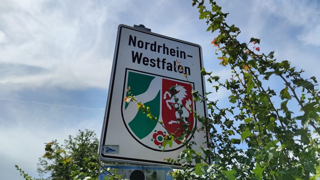 NRW-Landesschild (Archiv)