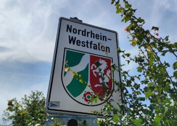 NRW-Landesschild (Archiv)