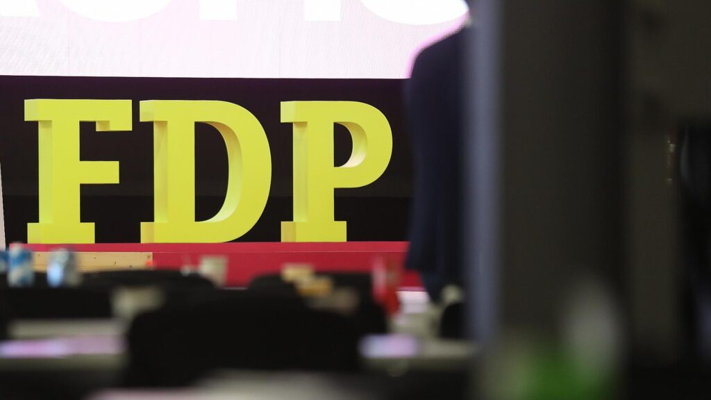 FDP-Logo auf Parteitag (Archiv)