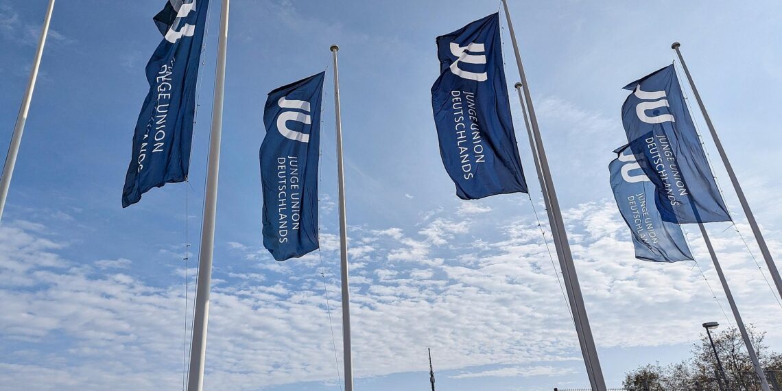 Fahnen der Jungen Union (Archiv)