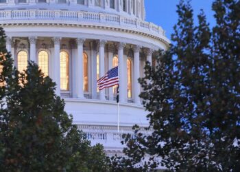 US-Historiker fürchtet Untergrabung von Kongresswahlen durch Trump 2 Kapitol (Archiv)