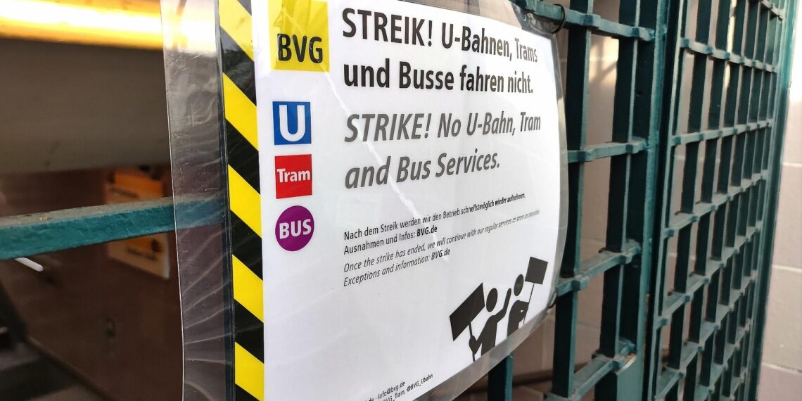 Streik bei den Berliner Verkehrsbetrieben (Archiv)