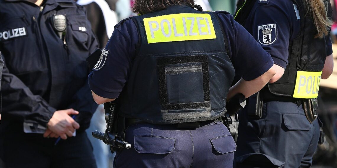 Polizistinnen (Archiv)