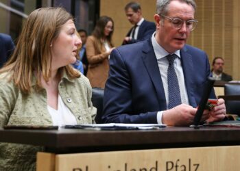 Schweitzer wirbt für Fortsetzung der Ampel in Rheinland-Pfalz 2 Katharina Binz und Alexander Schweitzer (Archiv)