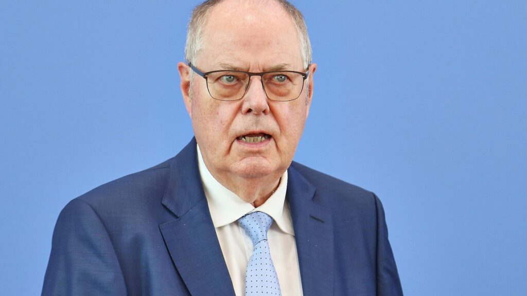 Steinbrück wirft Ministerien fehlenden Staatsreformwillen vor 6 Peer Steinbrück (Archiv)
