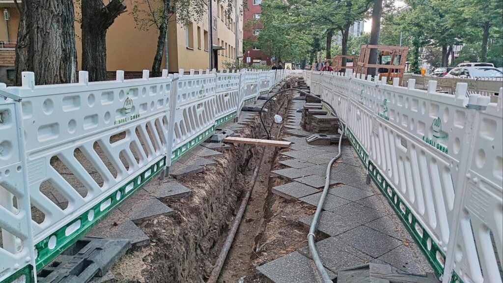 Aufgerissener Bürgersteig (Archiv)