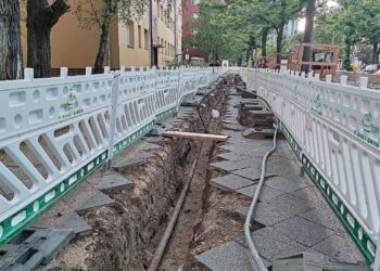 Aufgerissener Bürgersteig (Archiv)