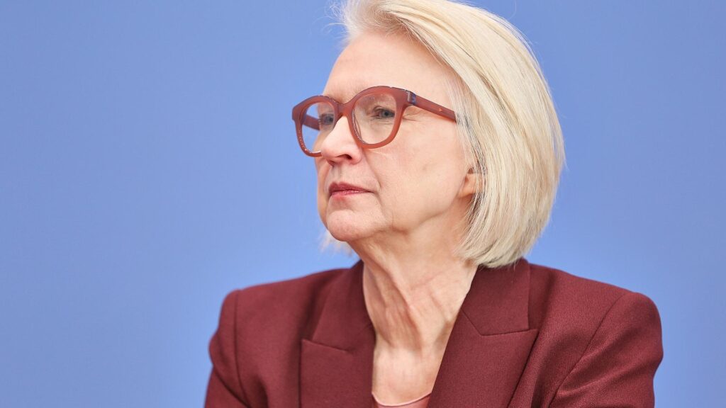 Monika Schnitzer (Archiv)