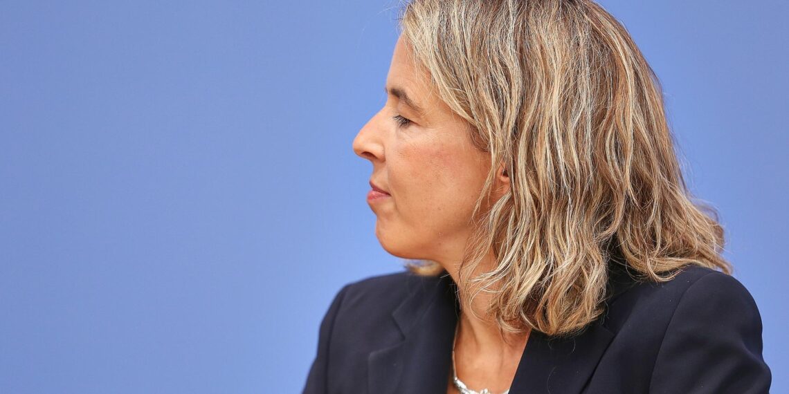 Ex-Wirtschaftsweiser Feld verteidigt Malmendier 1 Ulrike Malmendier (Archiv)