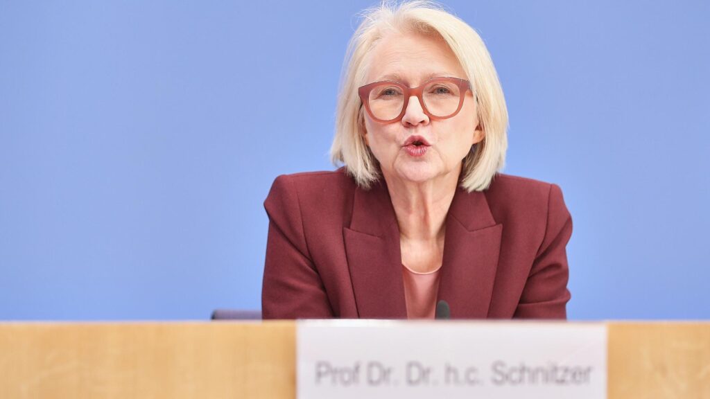Monika Schnitzer (Archiv)