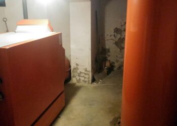 Verivox: Heizkosten liegen weiter 43 Prozent über Vorkrisenniveau 3 Heizkessel im Altbau-Keller (Archiv)