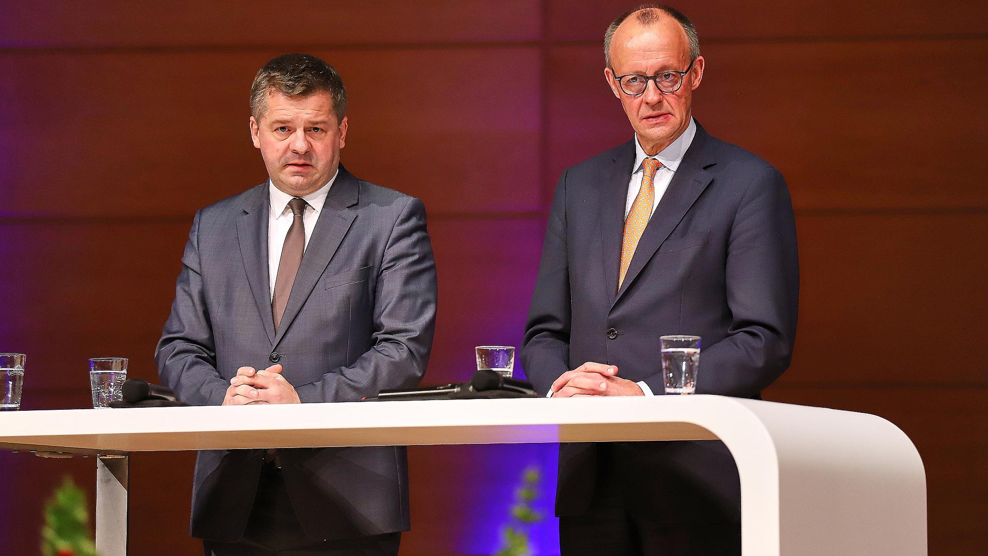 Sven Schulze und Friedrich Merz (Archiv)