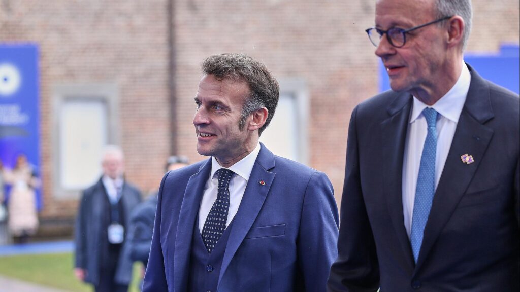 Emmanuel Macron und Friedrich Merz (Archiv)