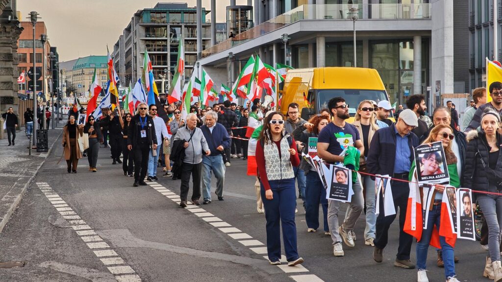 Demo für Regime-Wechsel im Iran (Archiv)
