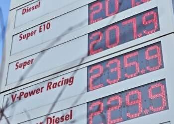 Ifo-Präsident hält Tankrabatt für "schädlich" 2 Tankstelle am 04.03.2026