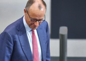 Spar-Aufruf von Merz für Altersvorsorge stößt auf Kritik 4 Friedrich Merz am 05.03.2026