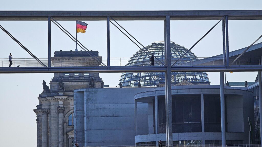 Klöckner kündigt umfangreiche Bundestagsumbauten für Cyberschutz an 10 Deutscher Bundestag (Archiv)