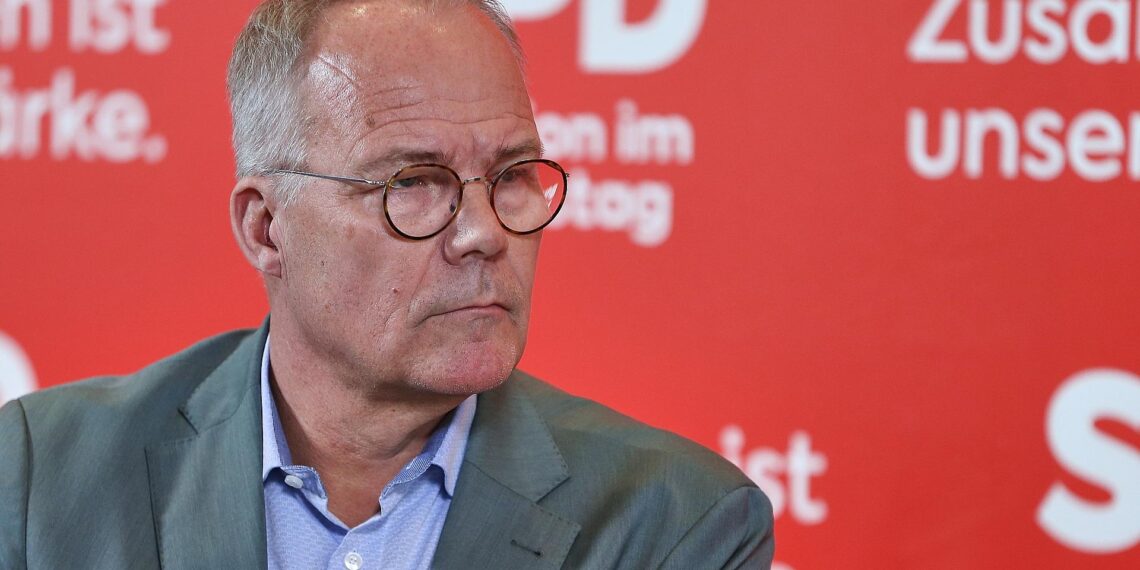 Miersch kritisiert Merz-Aussagen zu Gewalt gegen Frauen 1 Matthias Miersch am 24.03.2026