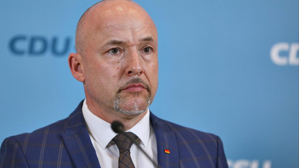 CSU-Landesgruppenchef verteidigt Anti-Grünen-Kurs 1 Alexander Hoffmann am 24.03.2026