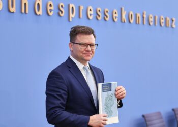 Carsten Schneider am 25.03.2026