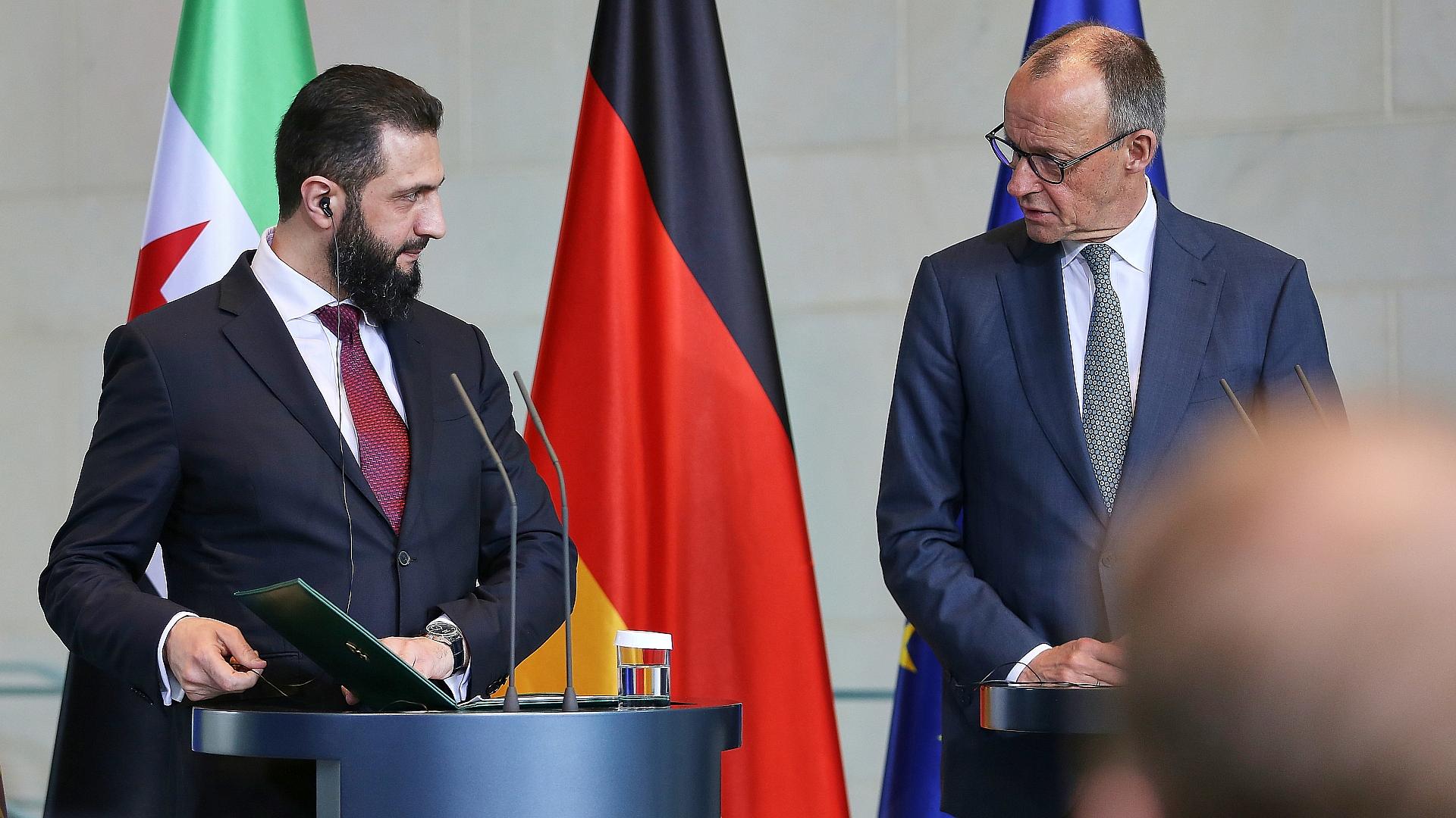 Ahmed al-Scharaa und Friedrich Merz am 30.03.2026