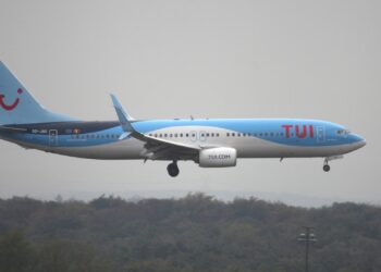 Tui: Rückholaktionen für deutsche Touristen starten heute 4 TUI Fly (Archiv)