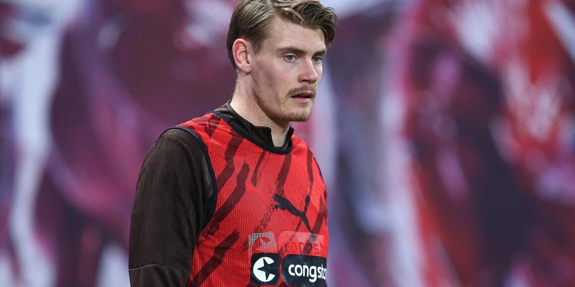 1. Bundesliga: Freiburg dreht Spiel gegen St. Pauli 1 Eric Smith (Archiv)