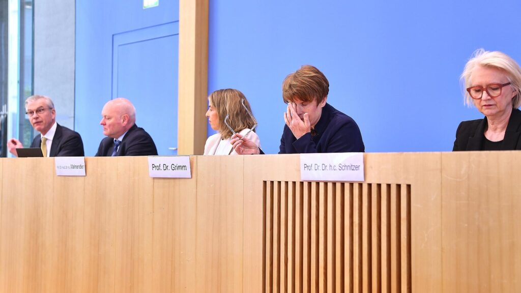 Die Wirtschaftsweisen (Archiv)