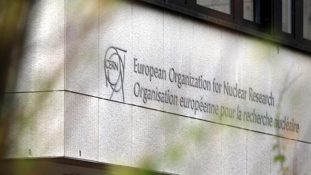 Cern (Archiv)