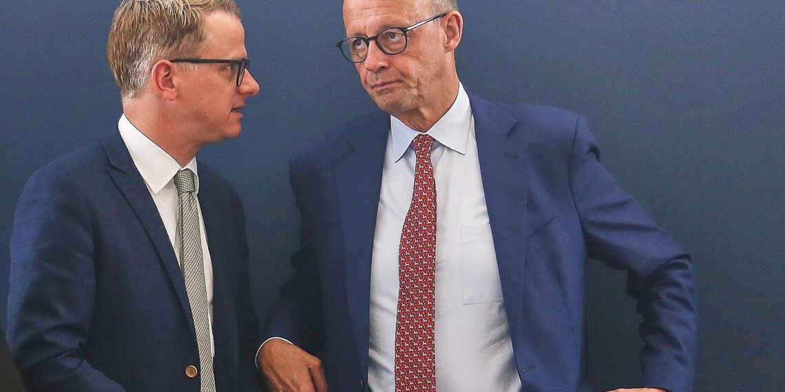 Carsten Linnemann und Friedrich Merz (Archiv)