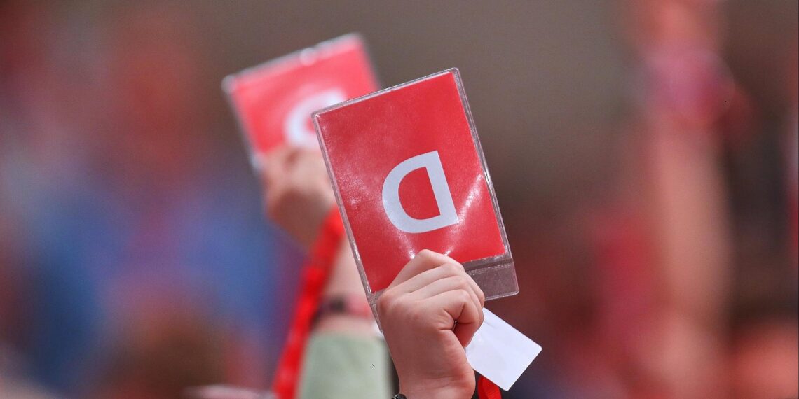 Abstimmung auf SPD-Parteitag (Archiv)