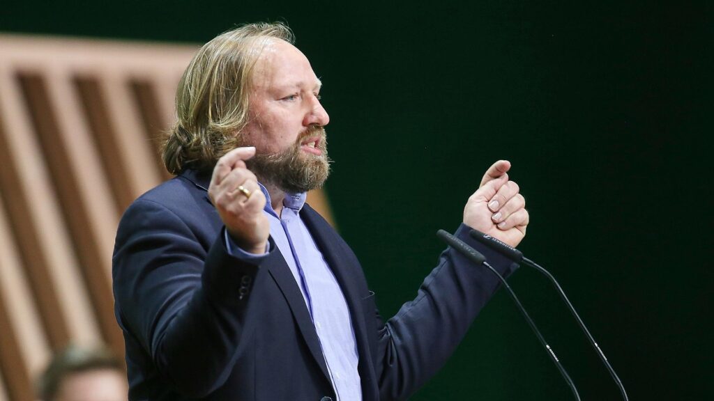 Hofreiter will zwischenstaatlichen Fonds zur Ukraine-Finanzierung 10 Anton Hofreiter (Archiv)